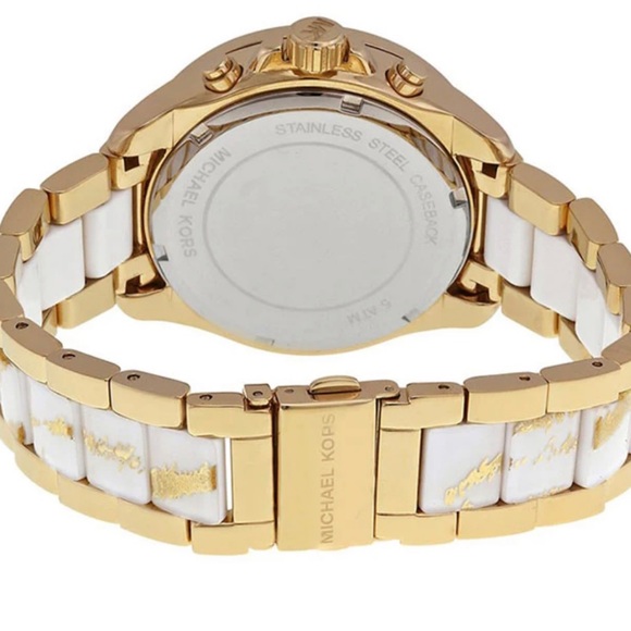 Michael Kors Watch - Picture 3 of 3